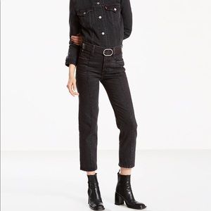 Levi’s altered straight jeans in black size 25